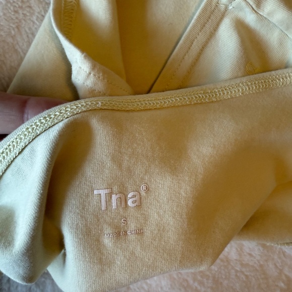 Aritzia tube top - Picture 3 of 3